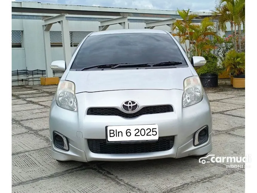 2012 Toyota Yaris E Hatchback