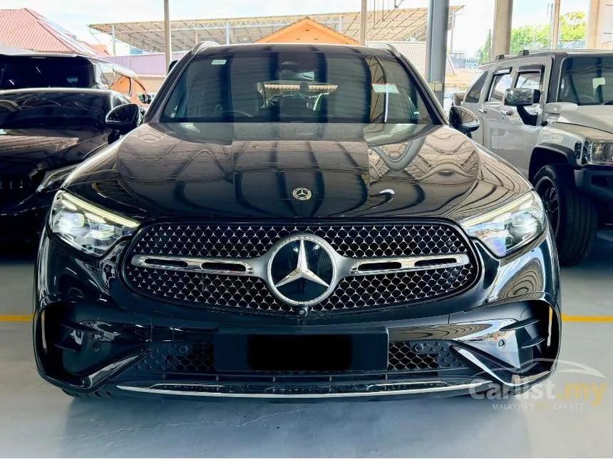 2023 Mercedes-Benz GLC300 4MATIC AMG Line SUV