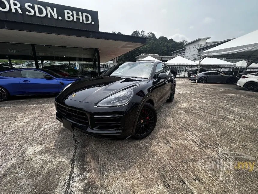 2022 Porsche Cayenne GTS Coupe