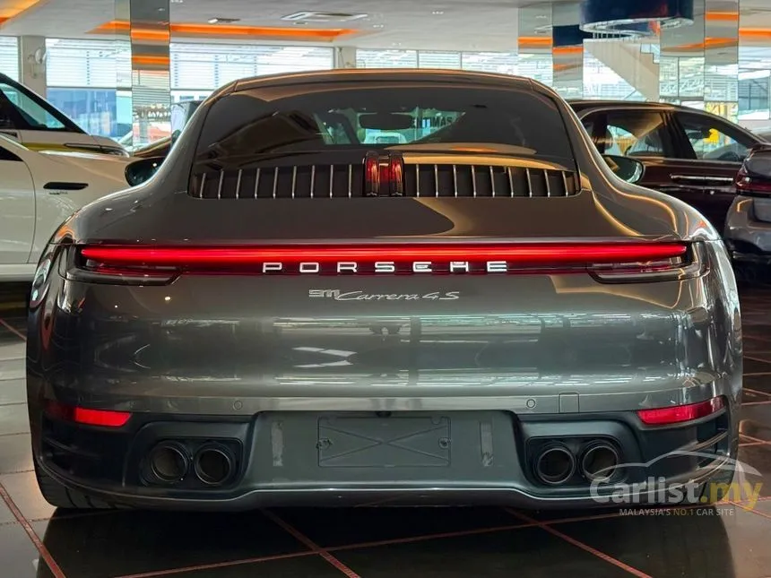 2020 Porsche 911 Carrera 4S Coupe