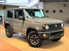 [6000KM](6A REPORT)SUZUKI JIMNY SIERRA 1.5L JC 4WD[4SEATER] -LED PROJECTOR HEADLAMP,REVERSE CAM,RR PARKING SENSOR,BRAKE ASSIST,PRECRASH,LKA,SPARE TYRE