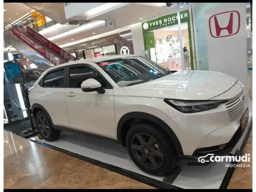 2024 Honda HR-V SE SUV