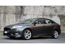 Ford Focus 1.5 Ecoboost full spec Sedan on the road
