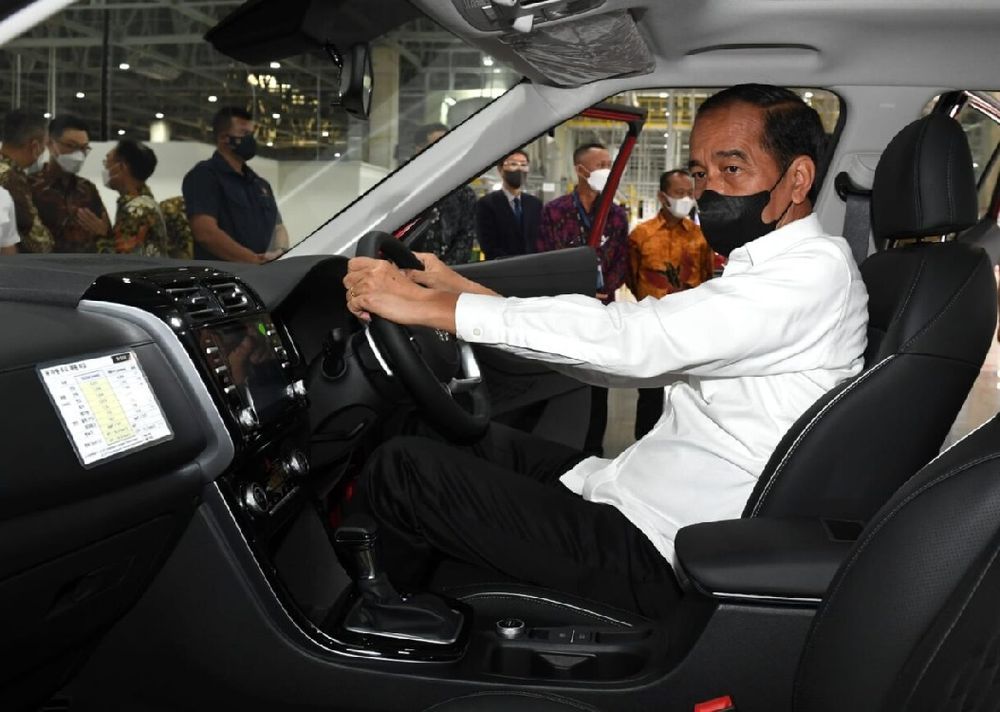 Jokowi Apresiasi Investasi Mobil Listrik Korea di Indonesia yang Komplet