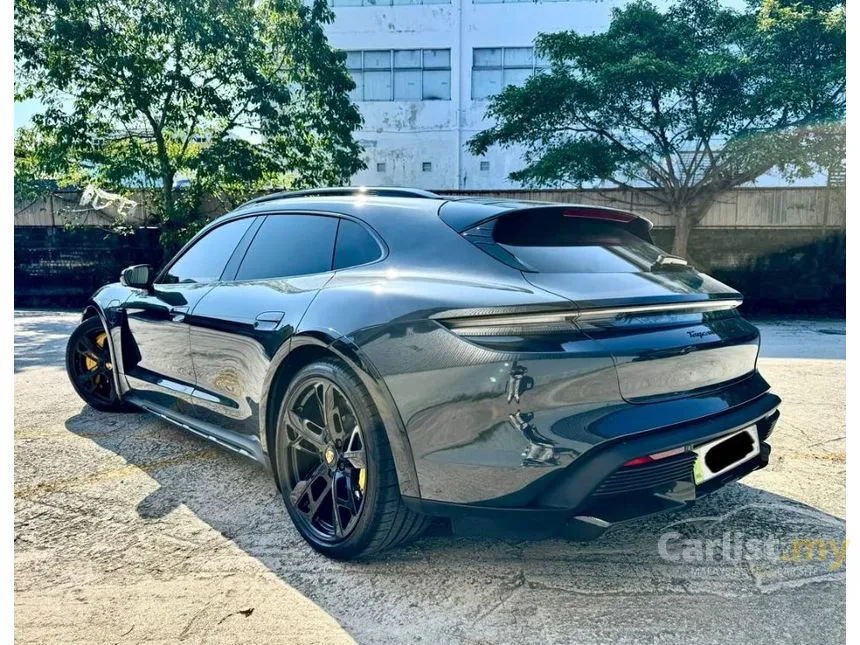 2022 Porsche Taycan Turbo Cross Turismo Wagon