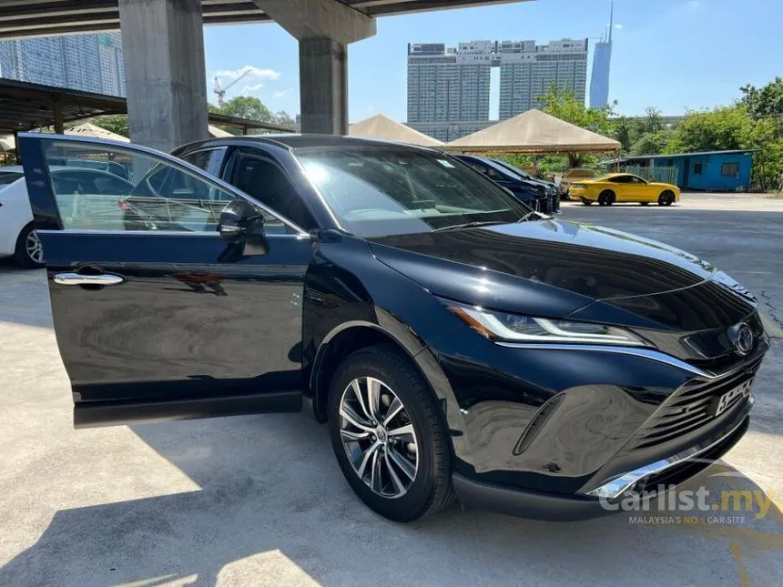 2021 Toyota Harrier Luxury SUV