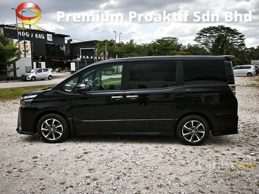 2021 Toyota Voxy ZS Kirameki Edition MPV
