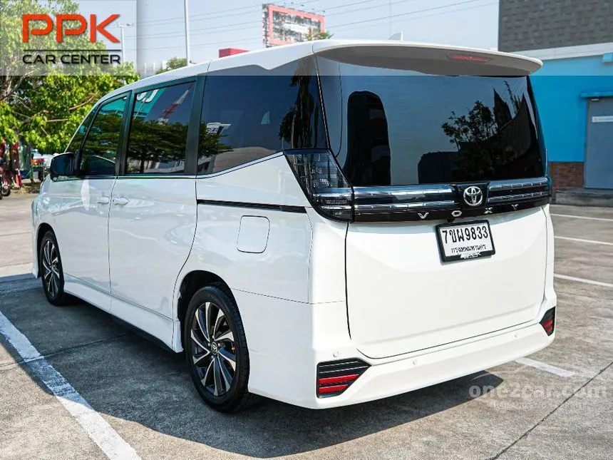 2022 Toyota VOXY SZ Van