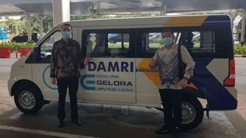 Mobil Listrik DFSK Gelora E Berpotensi Jadi Armada Baru DAMRI