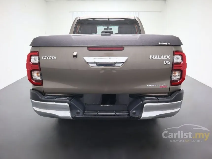 2021 Toyota Hilux V Dual Cab Pickup Truck