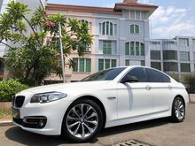 2017 BMW 520i 2.0 Luxury Sedan Nik2017 Facelift New Profile White On Saddle Tan Km10rb SpeedoDigital Wrnty5Thn TDP.225JT