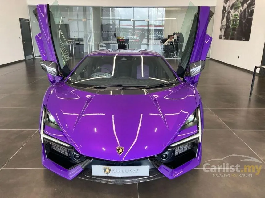 2024 Lamborghini Revuelto Coupe