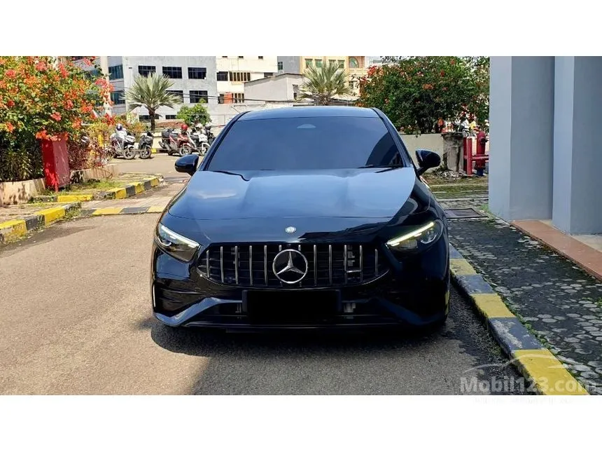 2023 Mercedes-Benz AMG A35 4MATIC Sedan