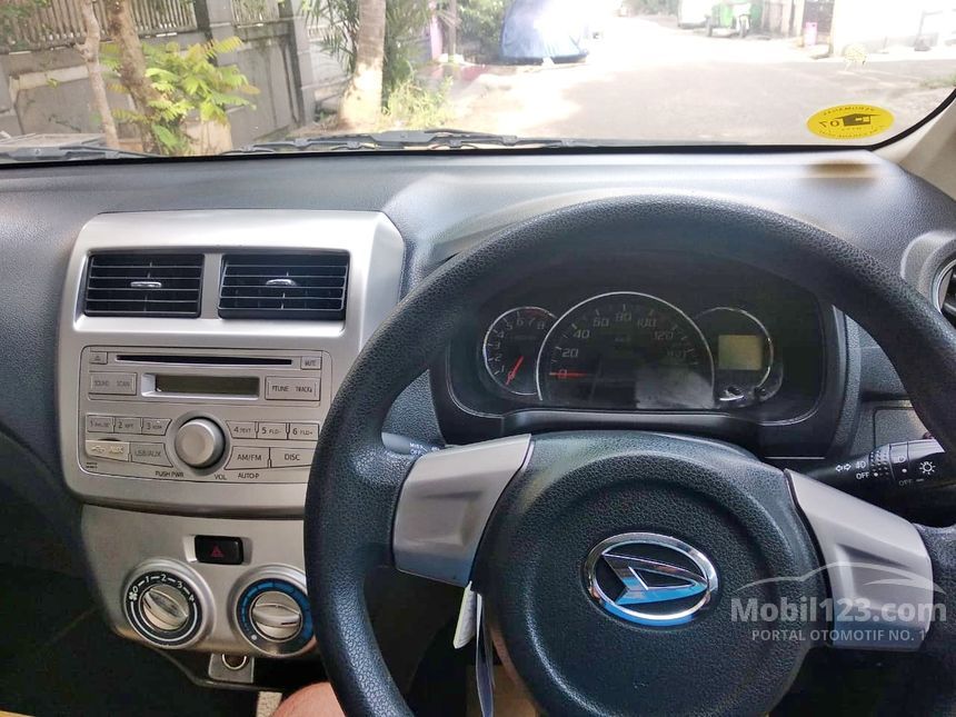 2014 Daihatsu Ayla X Hatchback