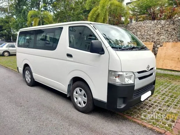 Toyota hiace commuter second hand for sale cheap