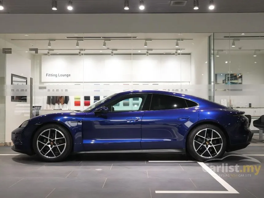 2025 Porsche Taycan Sedan