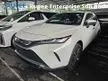Recon 2020 Toyota Harrier 2.0 G Full Leather with Aircond Seats Digital Inner Mirror Blind Spot Monitor Power Boot Lane Assist Precrash system Unregistered