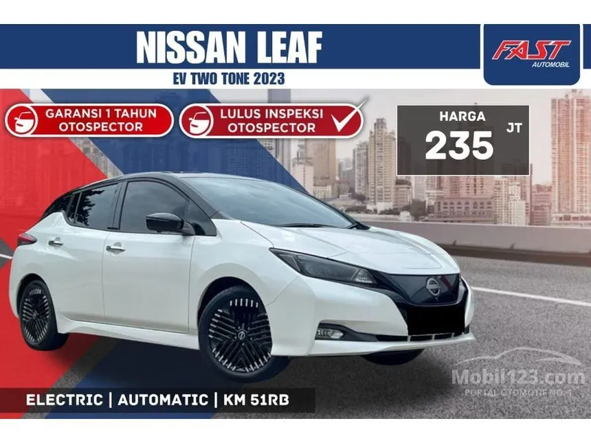 2023 Nissan Leaf (2 Tone) Hatchback