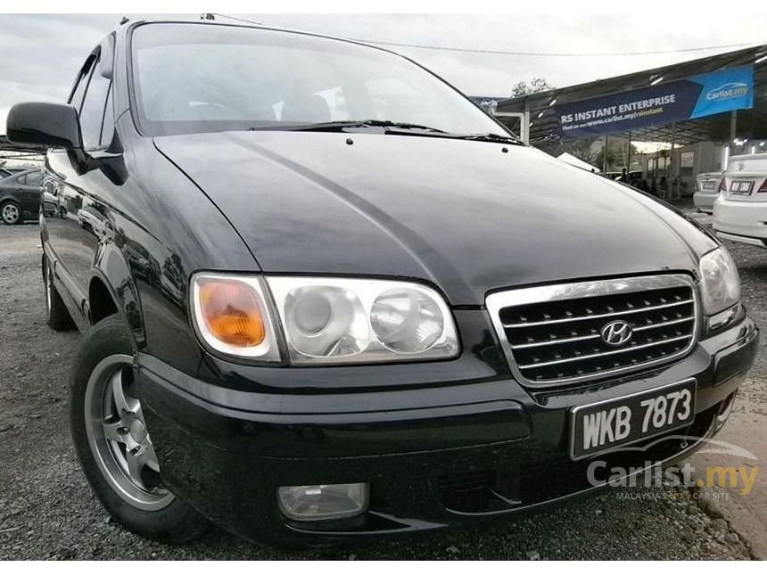 Hyundai trajet 2003