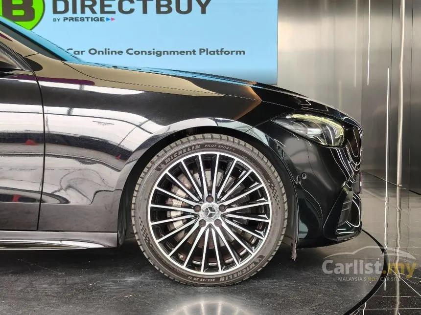 2022 Mercedes-Benz C300 AMG Line Sedan