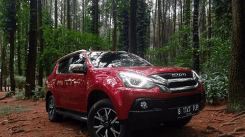 Beli Isuzu Mu-X Bonus 1 Fitur Baru dan Voucer Belanja