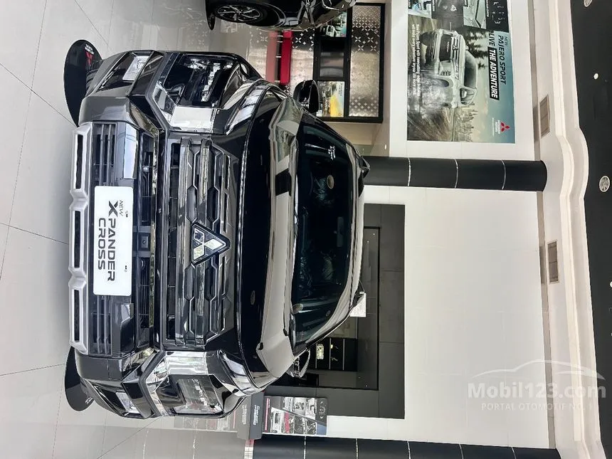 Jual Mobil Mitsubishi Xpander Cross 2024 Premium 1.5 di Jawa Barat Automatic MPV Hitam Rp 265.050.000