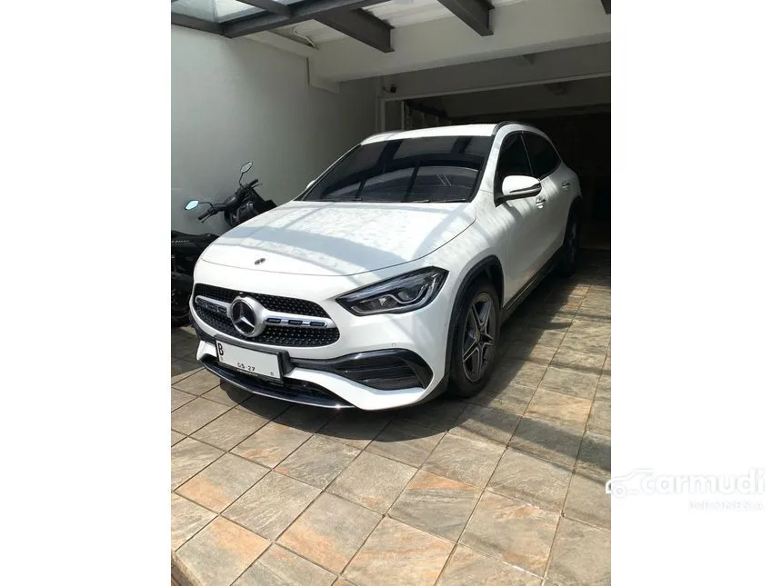 2023 Mercedes-Benz GLA200 AMG Line SUV