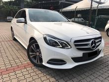 Mercedes-Benz E200 2.0 Avantgarde FACELIFT (A)