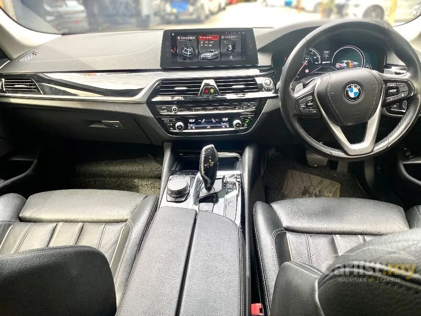 2018 BMW 530e Sport Line iPerformance Sedan