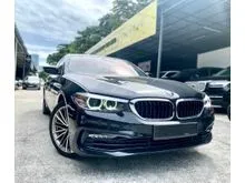 2018 BMW 530e 2.0 Sport Line iPerformance Sedan / POWER BOOT / EDrive / 6 Driving Mode / LUXURY SEDAN / M-SPORT
