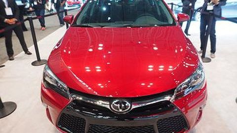 Toyota Recall 112.500 Mobil, Termasuk Camry