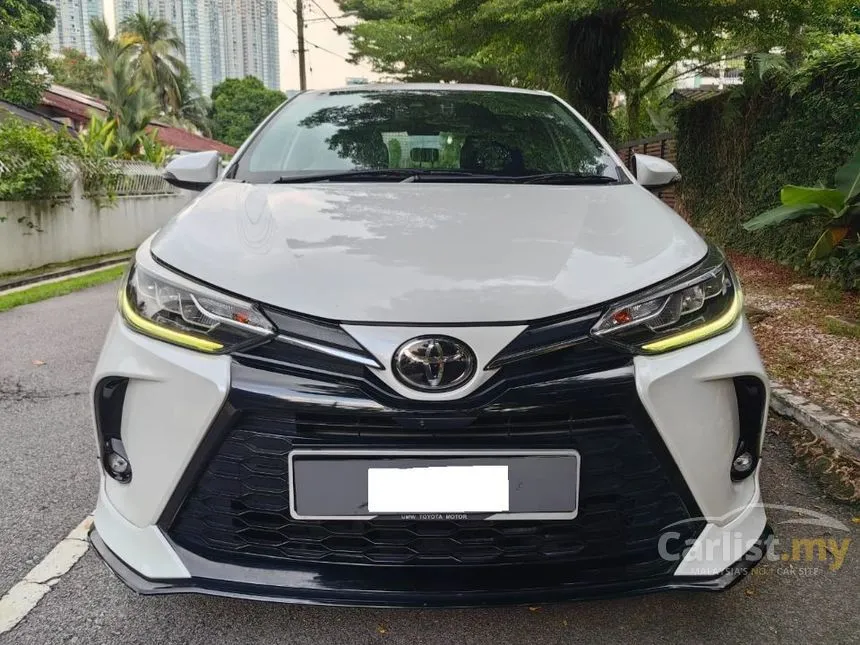 2022 Toyota Yaris E Hatchback
