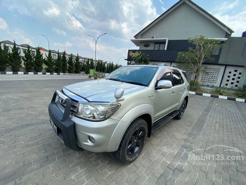 Jual Mobil Toyota Fortuner 2010 G Luxury 2.7 di Jawa Barat Automatic SUV Silver Rp 185.000.000