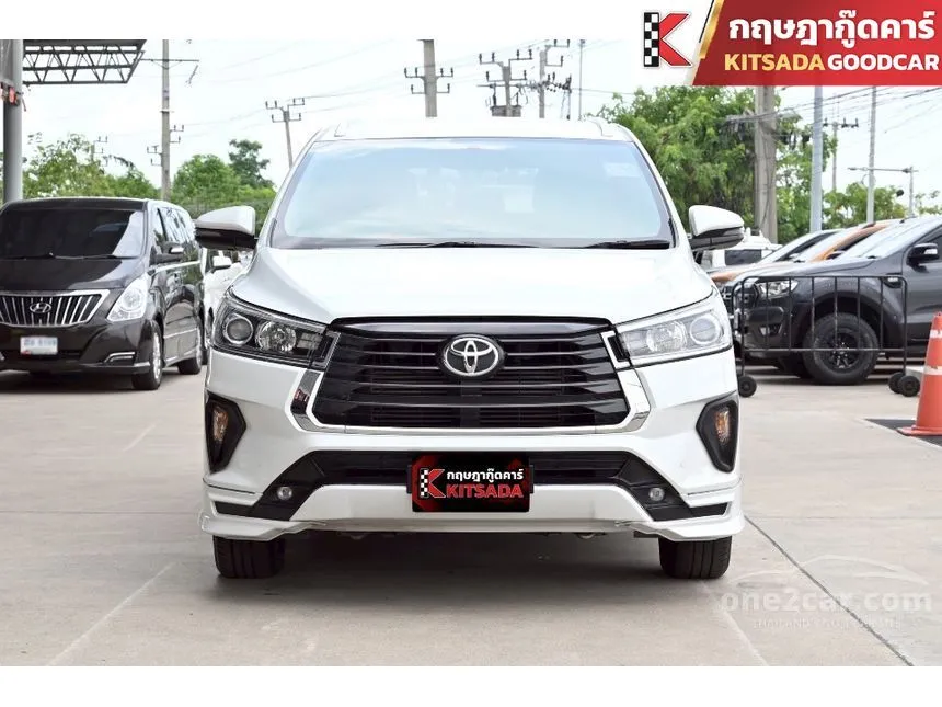 2022 Toyota INNOVA Crysta Wagon