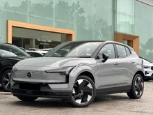 2025 Volvo EX30 0.0 Ultra Twin Performance SUV - MID YEAR CARNIVAL - NEW CAR INTEREST RATE - 428 HORSEPOWER - HARMON KARDON SOUND SYSTEM -