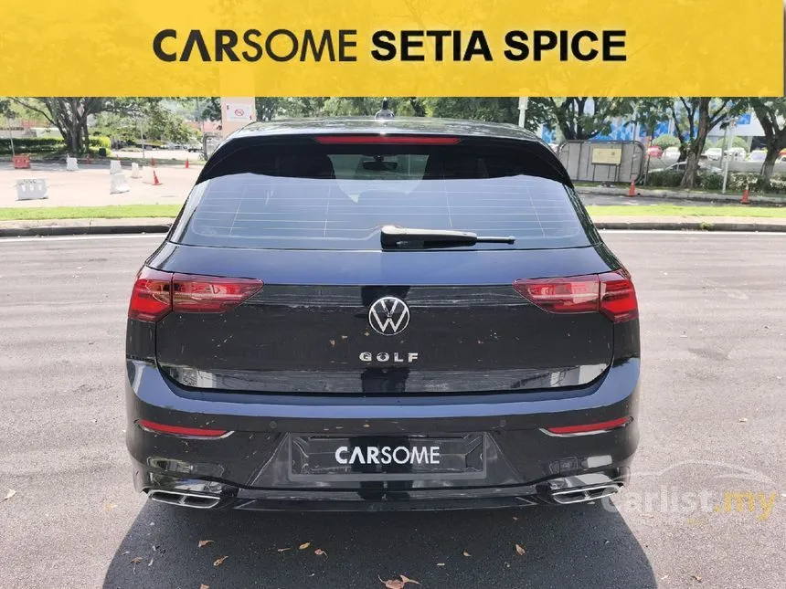 2022 Volkswagen Golf TSI R-Line Hatchback