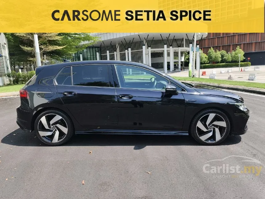 2022 Volkswagen Golf TSI R-Line Hatchback