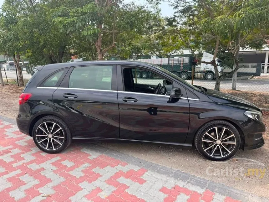 2015 Mercedes-Benz B200 Sport Tourer Hatchback