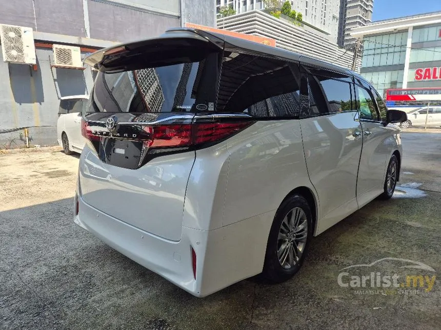 2024 Toyota Alphard Z 7-Seater MPV