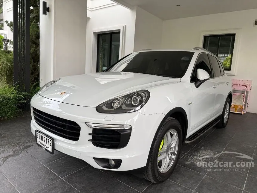 2017 Porsche CAYENNE S E-Hybrid Platinum Edition SUV
