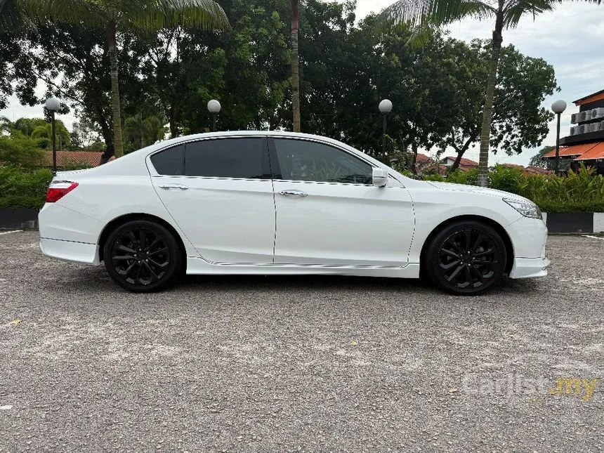 2015 Honda Accord VTi-L Sedan