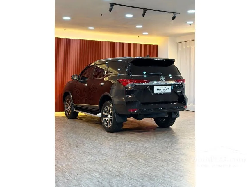 2016 Toyota Fortuner VRZ 4X2 SUV