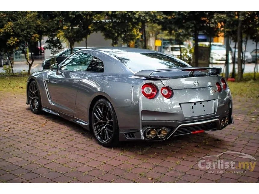 2019 Nissan GT-R Recaro Coupe