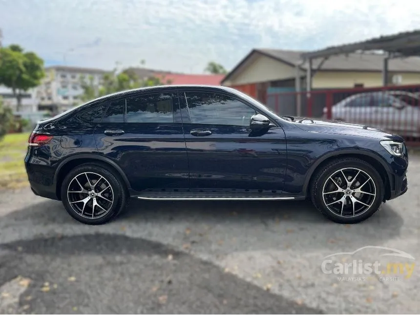 2022 Mercedes-Benz GLC300 4MATIC AMG Line Coupe