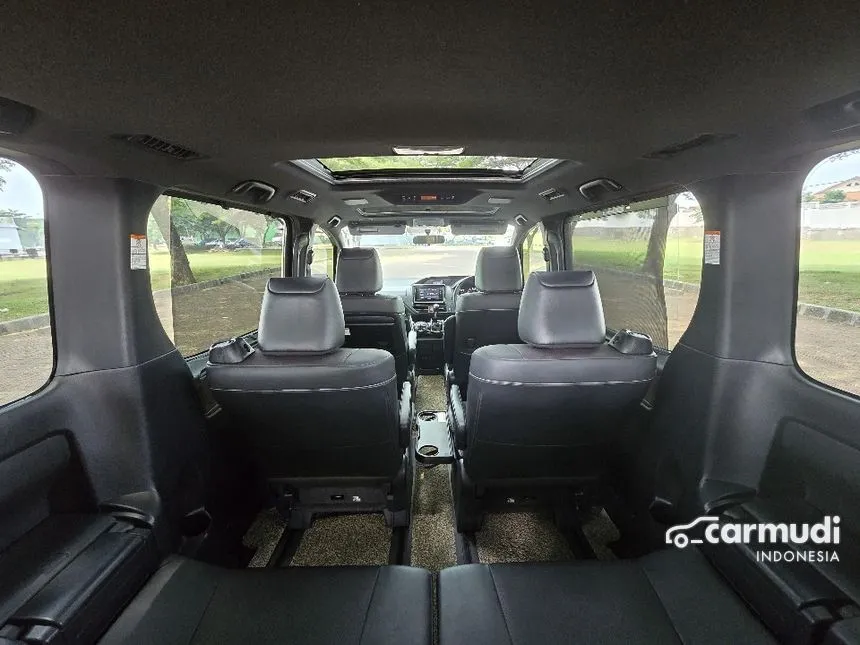 2019 Toyota Voxy Wagon