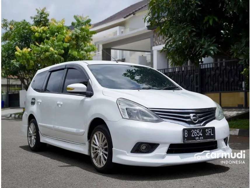 Jual Mobil Nissan Grand Livina 2015 Highway Star 1.5 di DKI Jakarta Automatic MPV Putih Rp 115.000.000