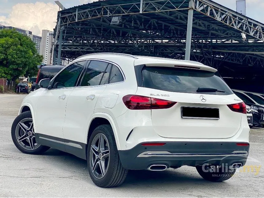2024 Mercedes-Benz GLA250 4MATIC AMG Line SUV