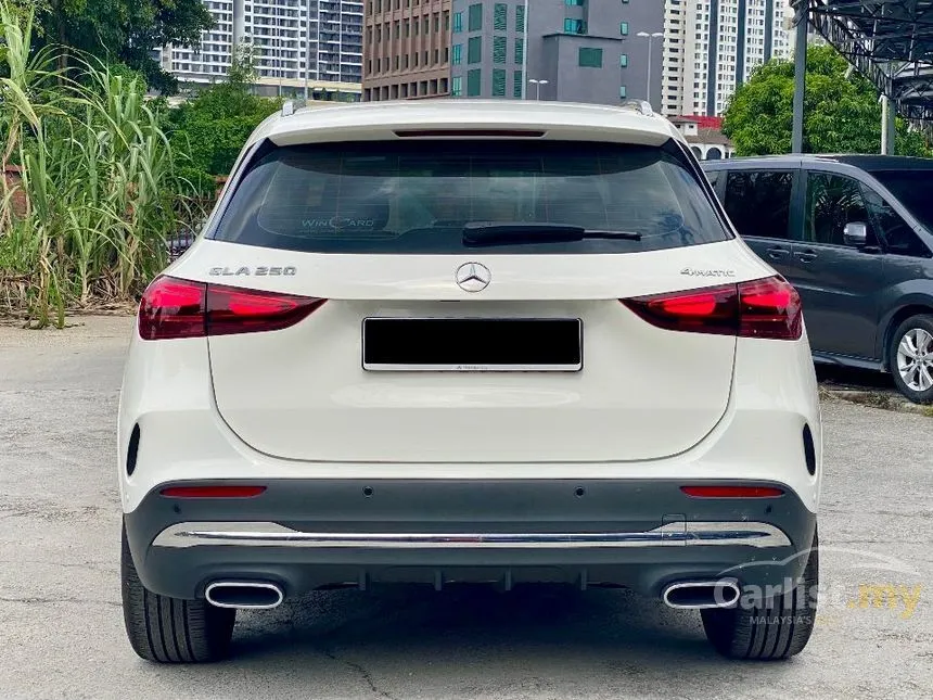 2024 Mercedes-Benz GLA250 4MATIC AMG Line SUV