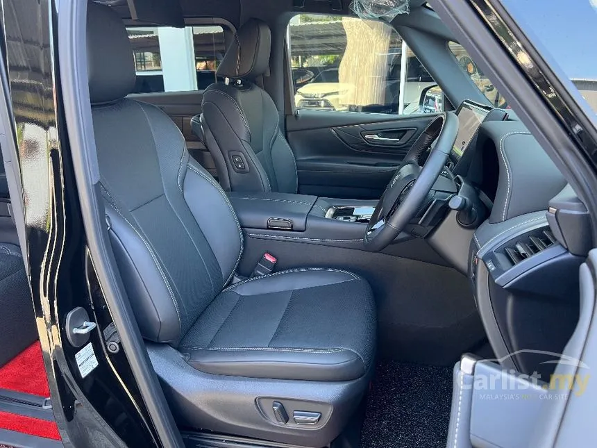 2025 Toyota Alphard Executive Lounge MPV