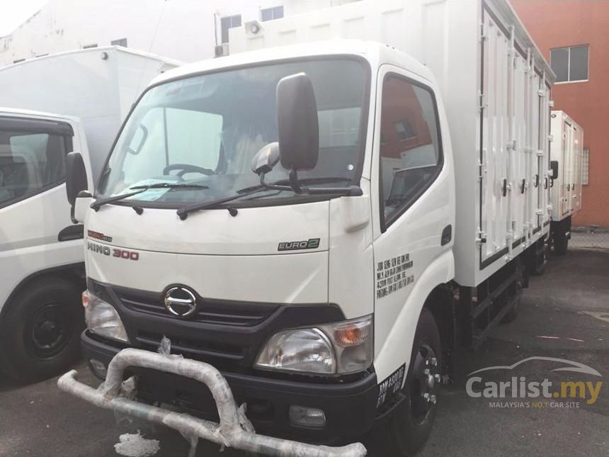 Hino 300 Series 2015 Diesel 4 0 In Selangor Manual Lorry White For